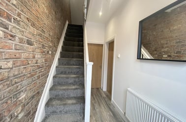 Wallace Avenue, Victoria Park, Manchester - Image 2